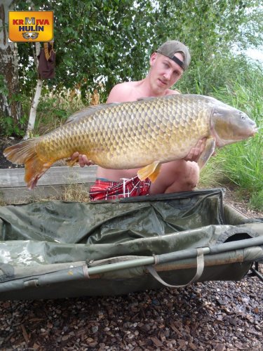 21kg, sumčí peleta, pop up pomeranč/med