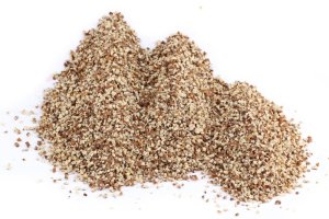 TYGŘÍ OŘECH - HRUBĚ MLETÝ (Tigernuts Traders, TOHM-1) | Krmiva Hulín TYGŘÍ OŘECH - HRUBĚ MLETÝ (Tigernuts Traders, TOHM-1) | Krmiva Hulín