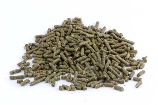 GRANULOVANÉ SENO (České seno, LSRB-1) | Krmiva Hulín