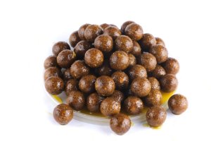 Boilies v dipu - HOT CHILLI CALANUS - Ø 20 mm (Krmiva Hulín, BDCCH20-1) | Krmiva Hulín