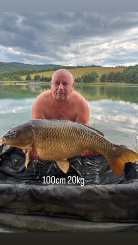 100cm, 20kg, boilies vlastní výroby z našich surovin