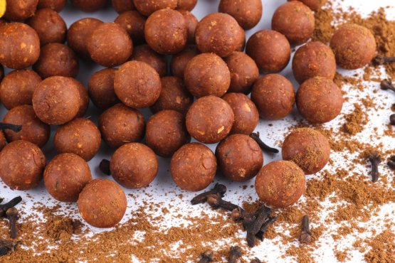 Boilies - PIKANTNÍ PERNÍK s KRILLEM - Ø 16 mm - Vyberte balení: 500 g