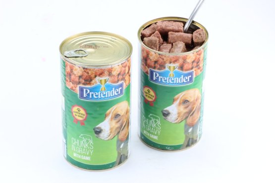 ZVĚŘINOVÉ KOSTKY VE VLASTNÍ ŠŤÁVĚ 1250 g - Konzerva pro psy Pretender - Počet ks: 1 ks
