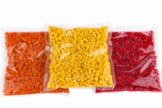 LAHŮDKOVÁ KUKUŘICE  500 g (Krmiva Hulín, LK500-1) | Krmiva Hulín