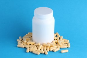 MULTIVIT ULTRA FORTE - NA SRST - kapsle 710 mg - pro psy