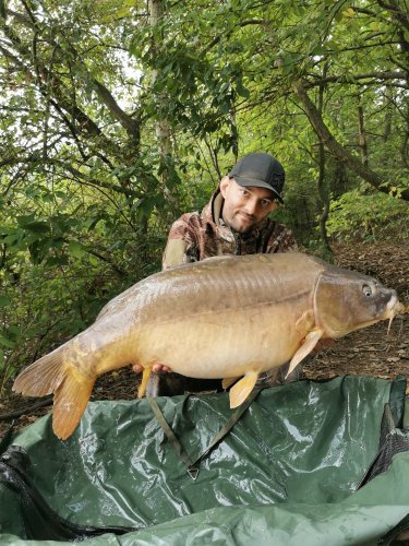 19kg, 100cm, boilies Pikantní jahoda