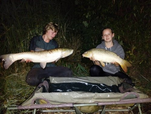 Amur 100cm, 12kg, boilies Pomeranč a chilli, kapr 8kg, boilies Calypso