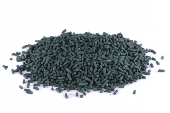 Granule Mini - Švestka s česnekem - Ø 4 mm (Krmiva Hulín, GMŠČ-1) | Krmiva Hulín
