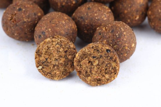 Wafters - Vyvážené Korkové Boilies - HOT CHILLI CALANUS - Ø 24 mm - Vyberte balení: 250 g