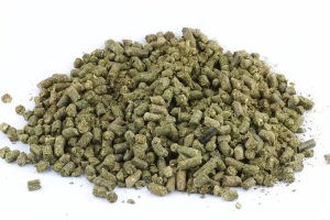 Vojtěška sušená - granulovaná 8 mm (VG-1) | Krmiva Hulín