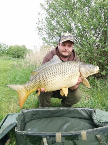 13kg, Korkové neutrálně vyvážené boilies Krill/Oliheň