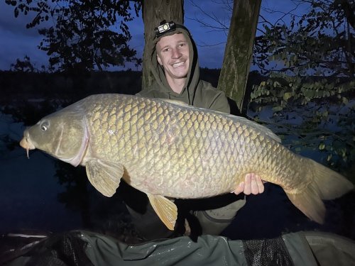 18,9kg, boilies Pikantní perník