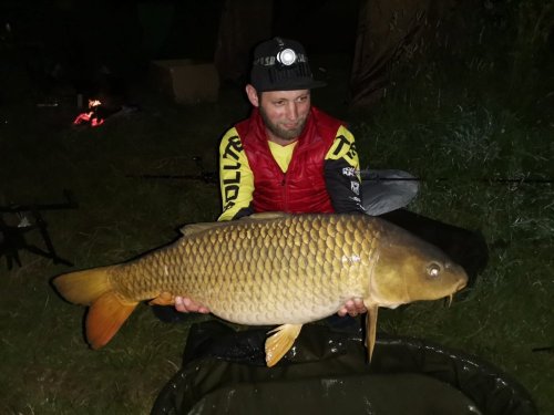 80cm, 13,9kg, boilies Krill/Oliheň 24 mm