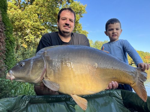 20+, Boilies Black halibut