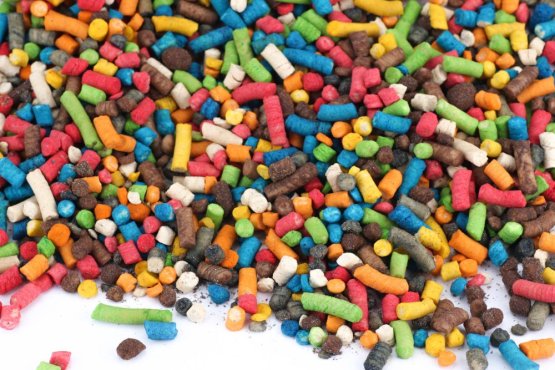 Rohlíkové pelety - Mix barev a příchutí - Ø 6 mm - Vyberte balení: 1 kg
