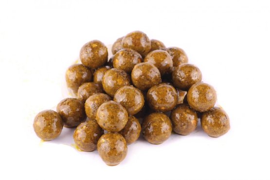 Boilies v dipu - TYGŘÍ OŘECH - Ø 20 mm (Krmiva Hulín, BDTO20-1) | Krmiva Hulín