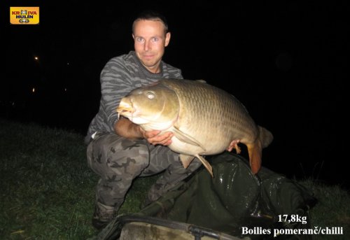 17,8kg, boilies pomeranč/chilli