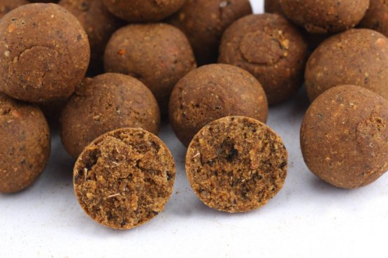Boilies - HOT CHILLI CALANUS - Ø 30 mm - Vyberte balení: 1 kg