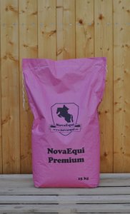 NovaEqui Premium - Fit směs pro koně / růžová 15 kg