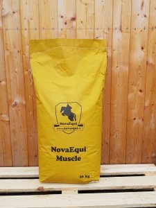 NovaEqui Muscle - müsli na tvorbu svalovej hmoty / žltá 20 kg (NovaEqui, NESV20-1) | Krmiva Hulín