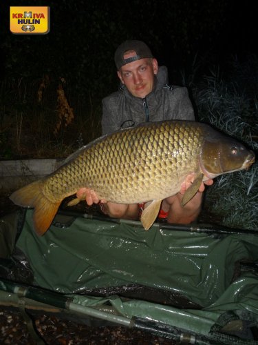 15kg, sumčí peleta, pop up banán