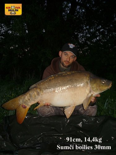 91cm, 14,4kg, sumčí boilies 30mm, svazová voda