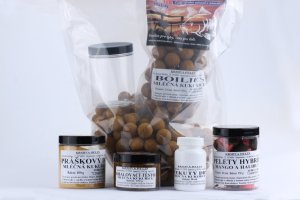 VÍKENDOVÁ SADA ZIP Sáček - Mléčná kukuřice 24 mm (Krmiva Hulín, VSZMK24) | Krmiva Hulín VÍKENDOVÁ SADA ZIP Sáček - Mléčná kukuřice 24 mm (Krmiva Hulín, VSZMK24) | Krmiva Hulín