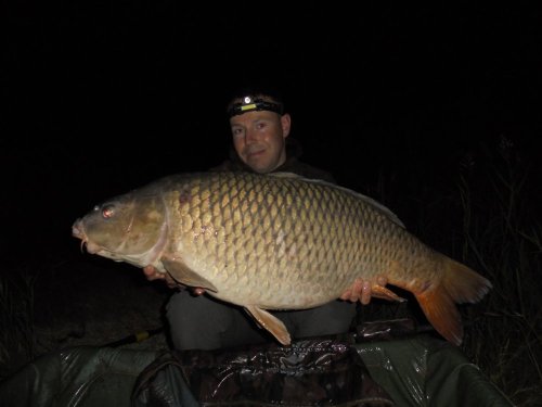 17,3kg, boilies Black and White