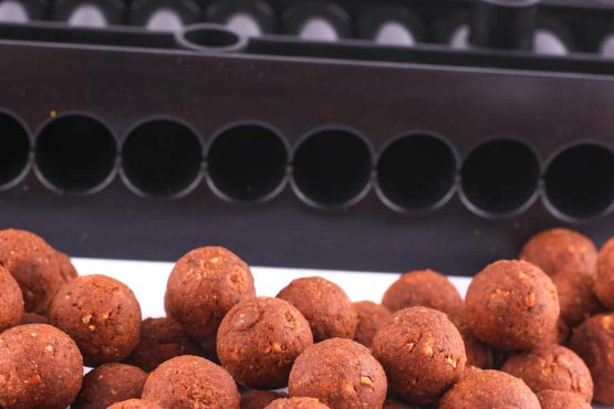 Rollbal Mamut na výrobu boilies - 20 mm